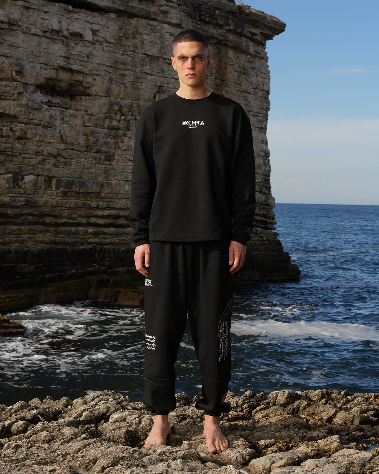 EW-04 | BJORN'S BOX CUT SWEATSHIRT