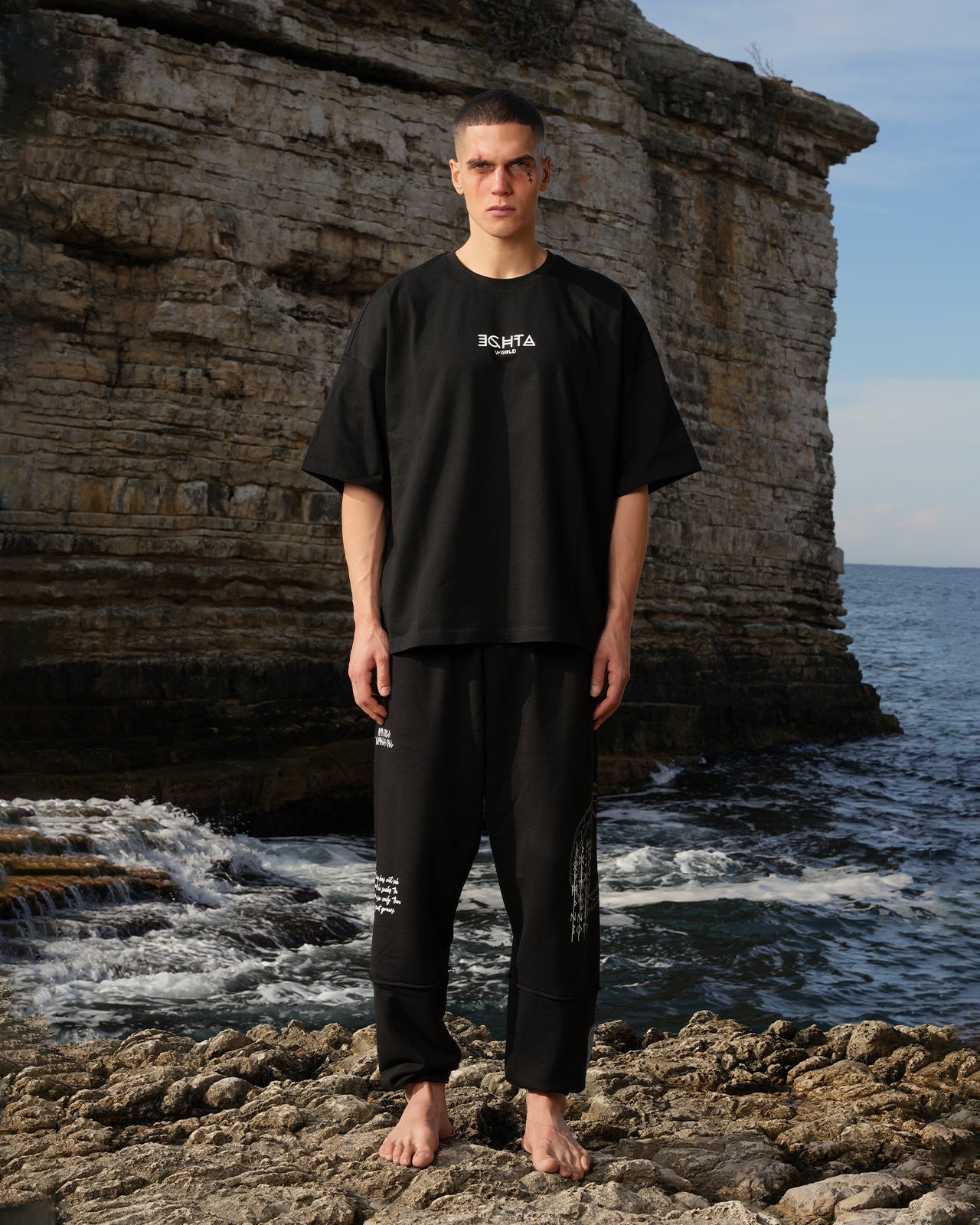 EW-04 | FLOKI'S OVERSIZE T-SHIRT