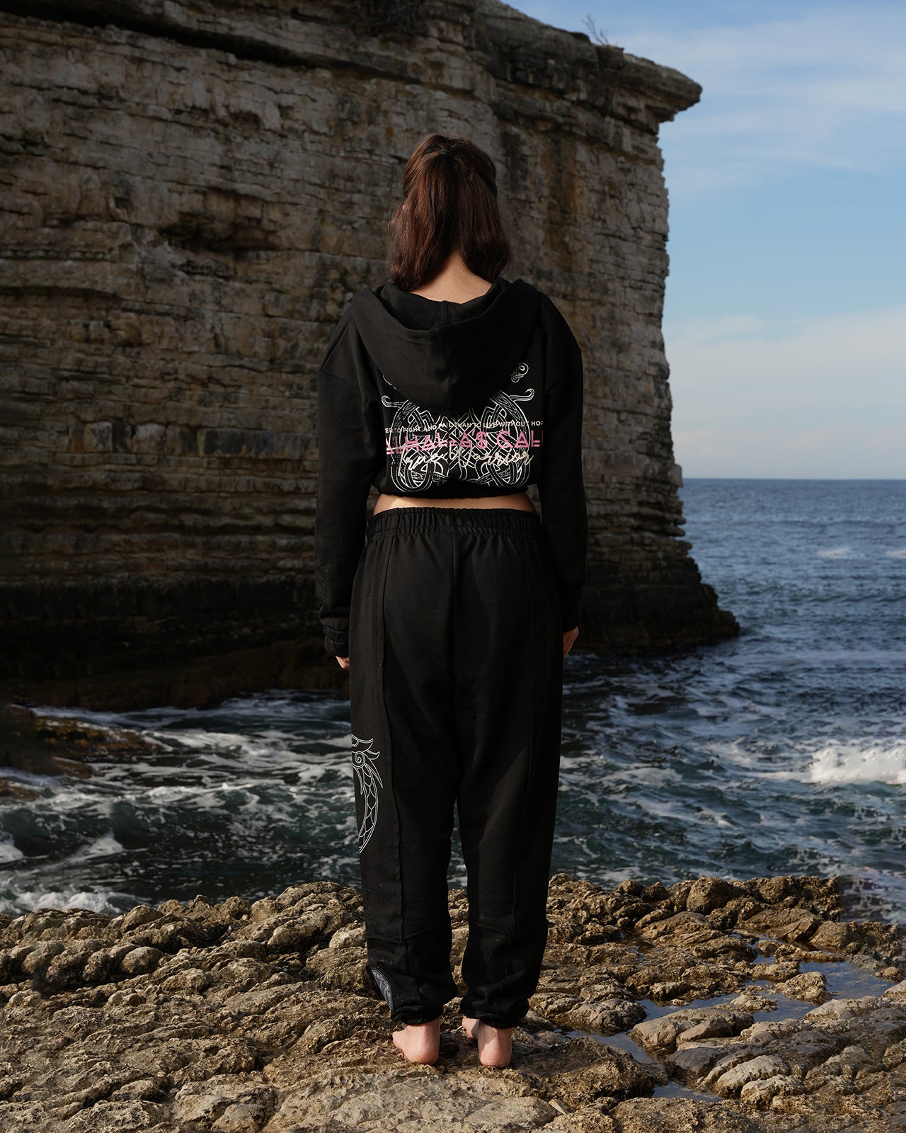 EW-04 | LAGERTHA'S ZIP HOODIE