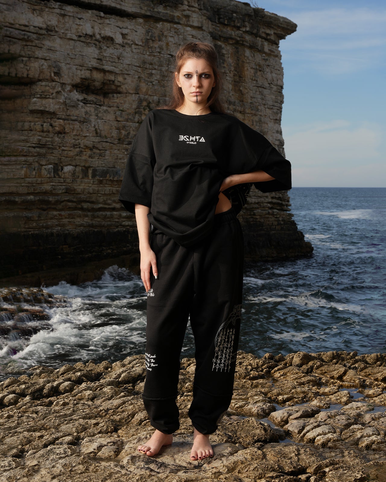 EW-04 | FLOKI'S OVERSIZE T-SHIRT