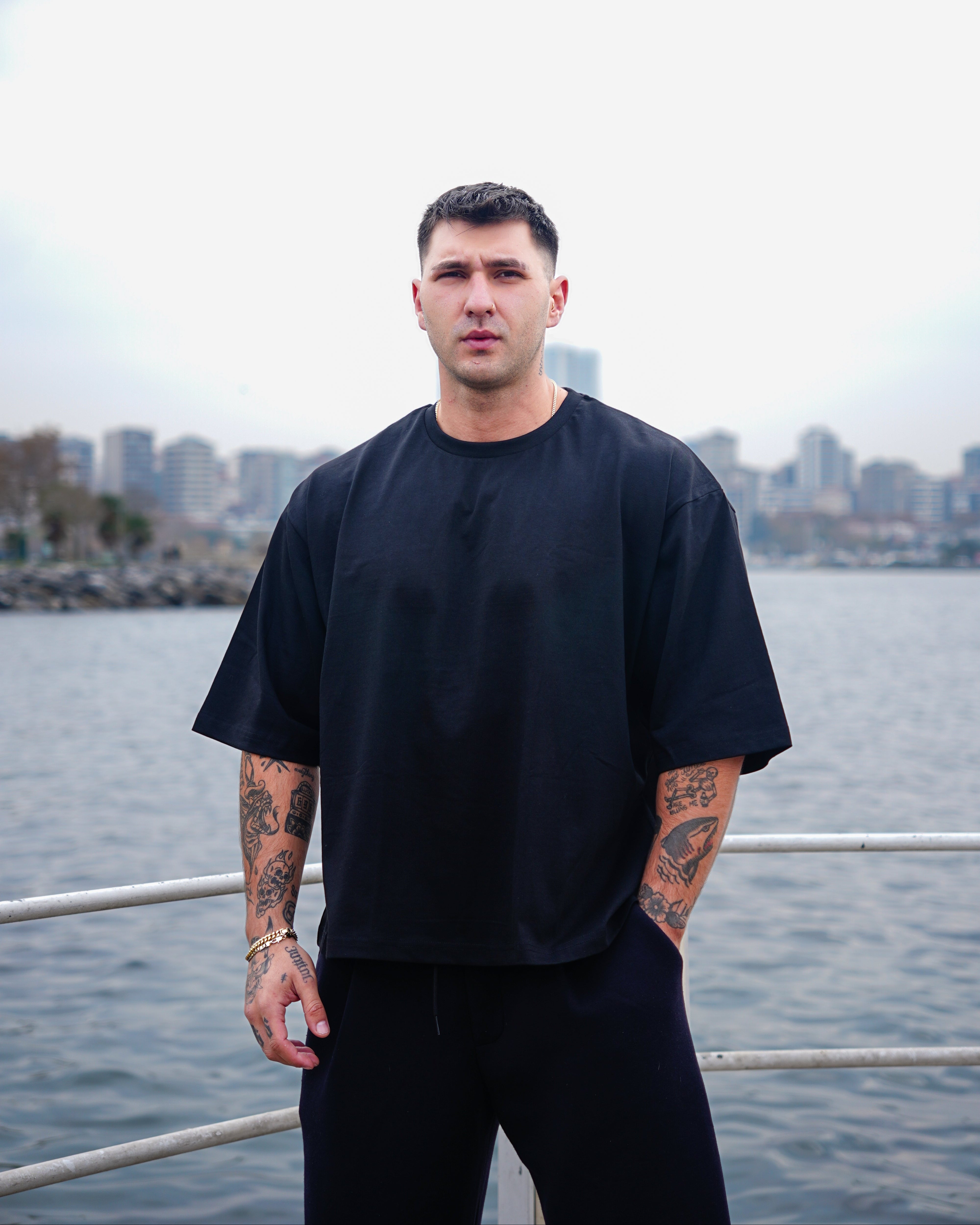 EW-ORIGIN | OVERSIZE BOX CUT T-SHIRT