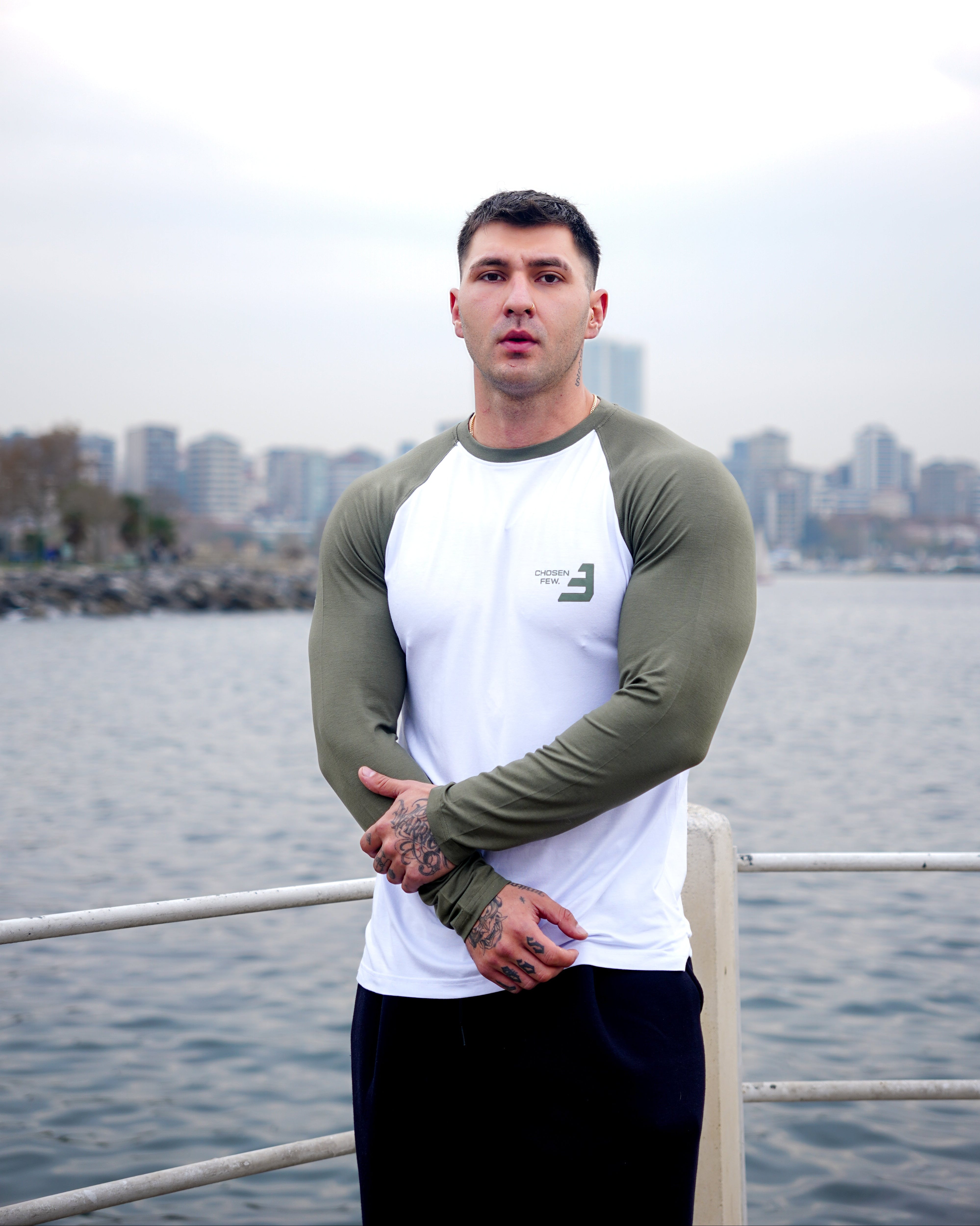 EW-ORIGIN | CHOSEN FEW LONG SLEEVE RAGLAN T-SHIRT