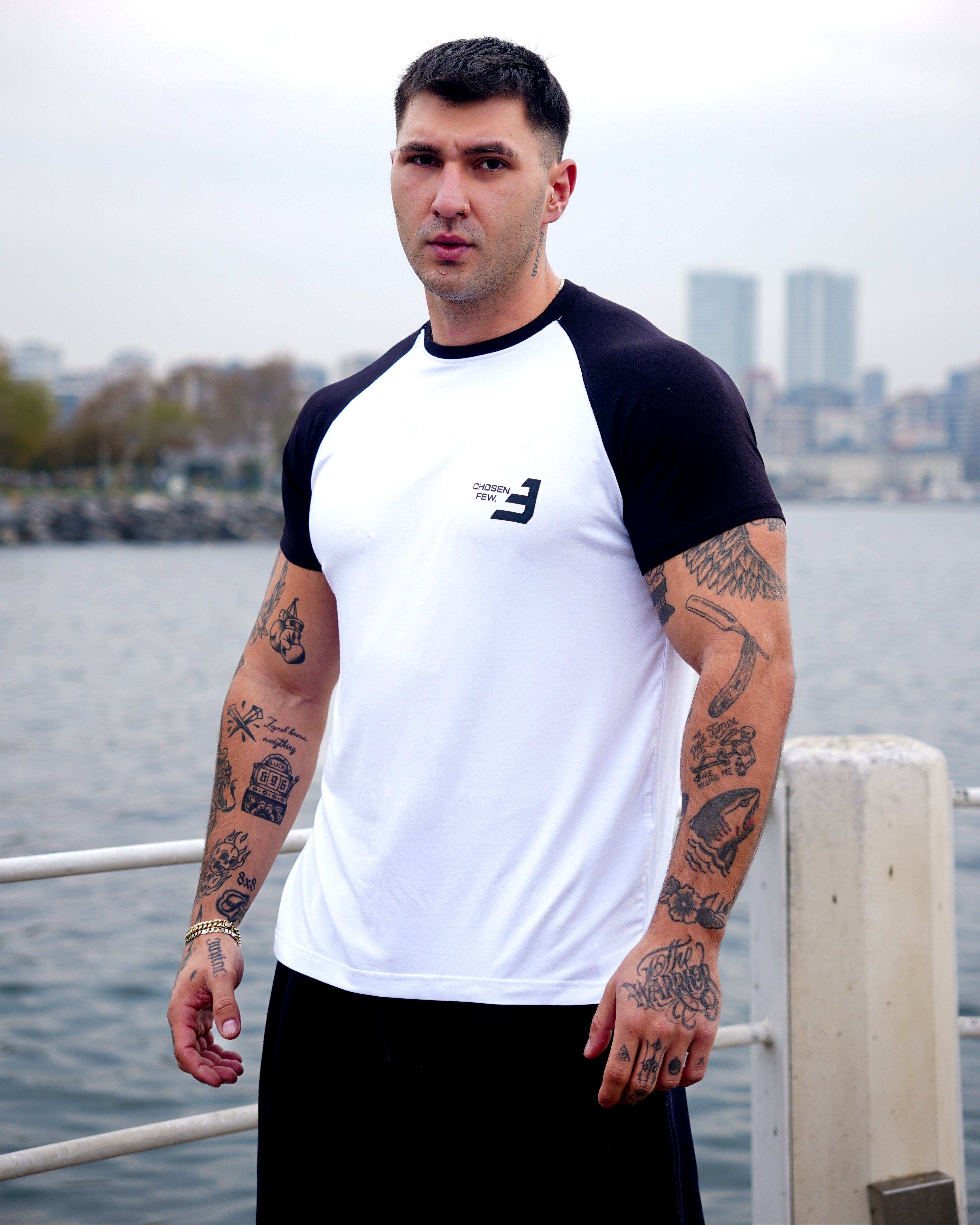 EW-ORIGIN | CHOSEN FEW RAGLAN T-SHIRT