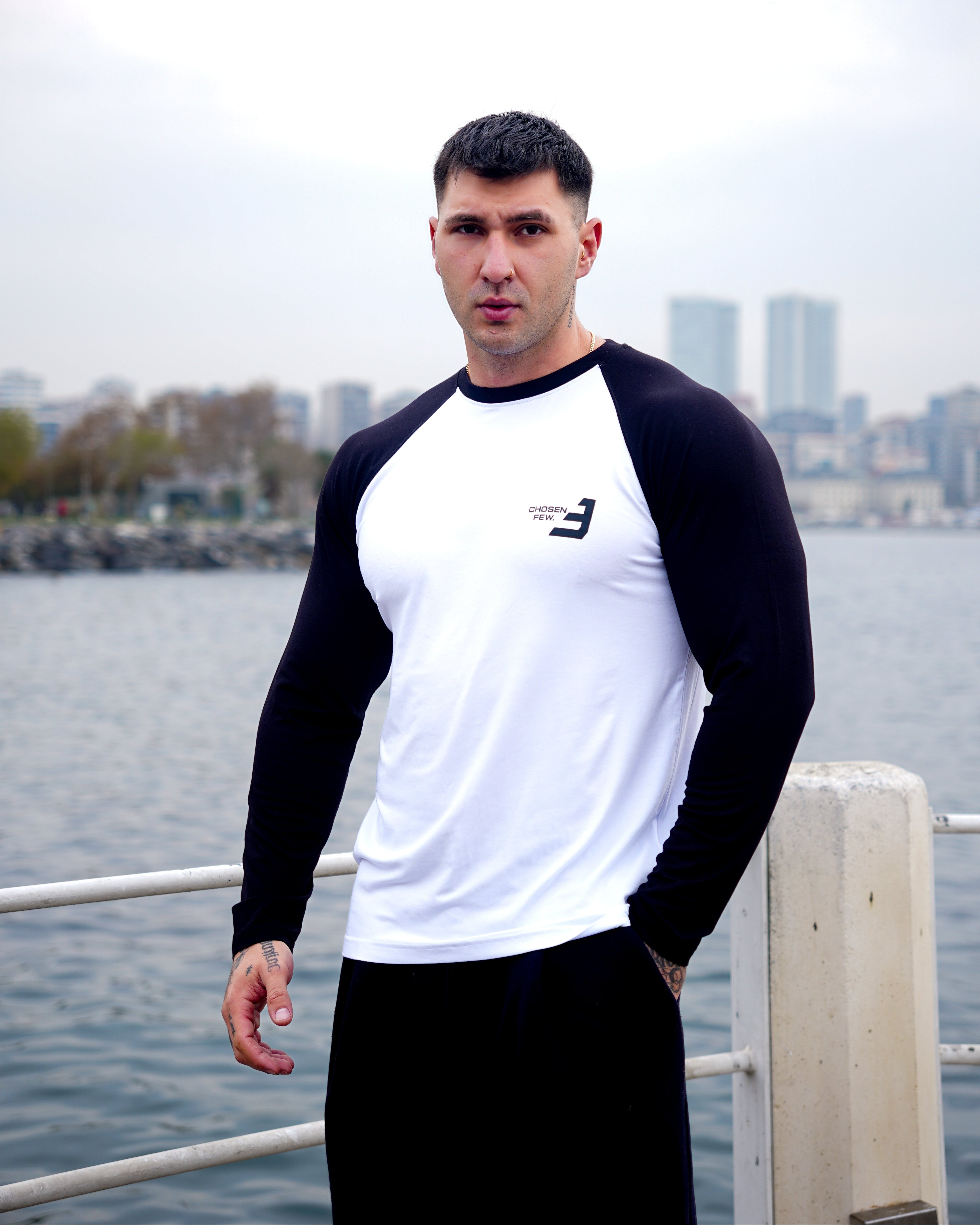 EW-ORIGIN | CHOSEN FEW LONG SLEEVE RAGLAN T-SHIRT