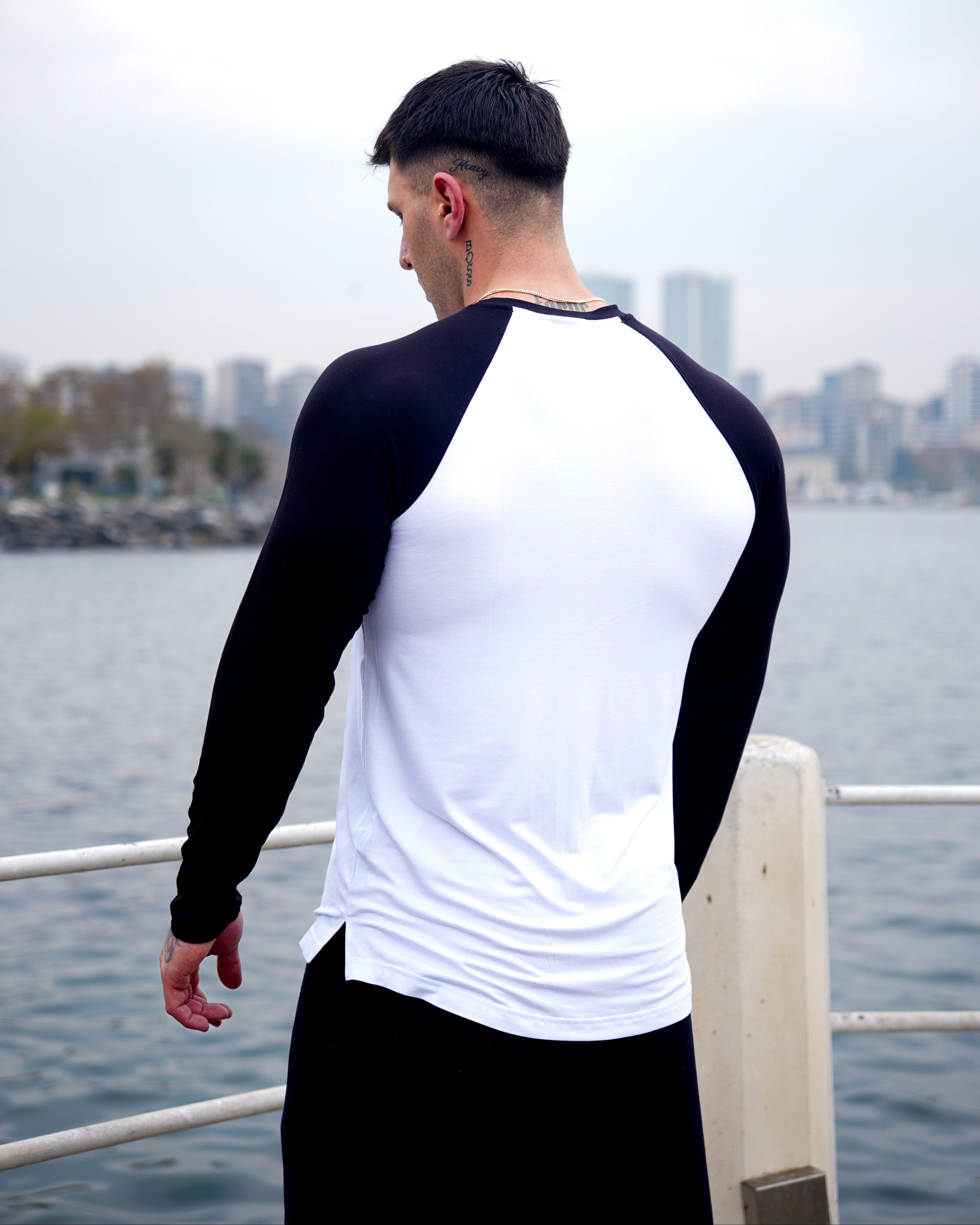 EW-ORIGIN | CHOSEN FEW LONG SLEEVE RAGLAN T-SHIRT