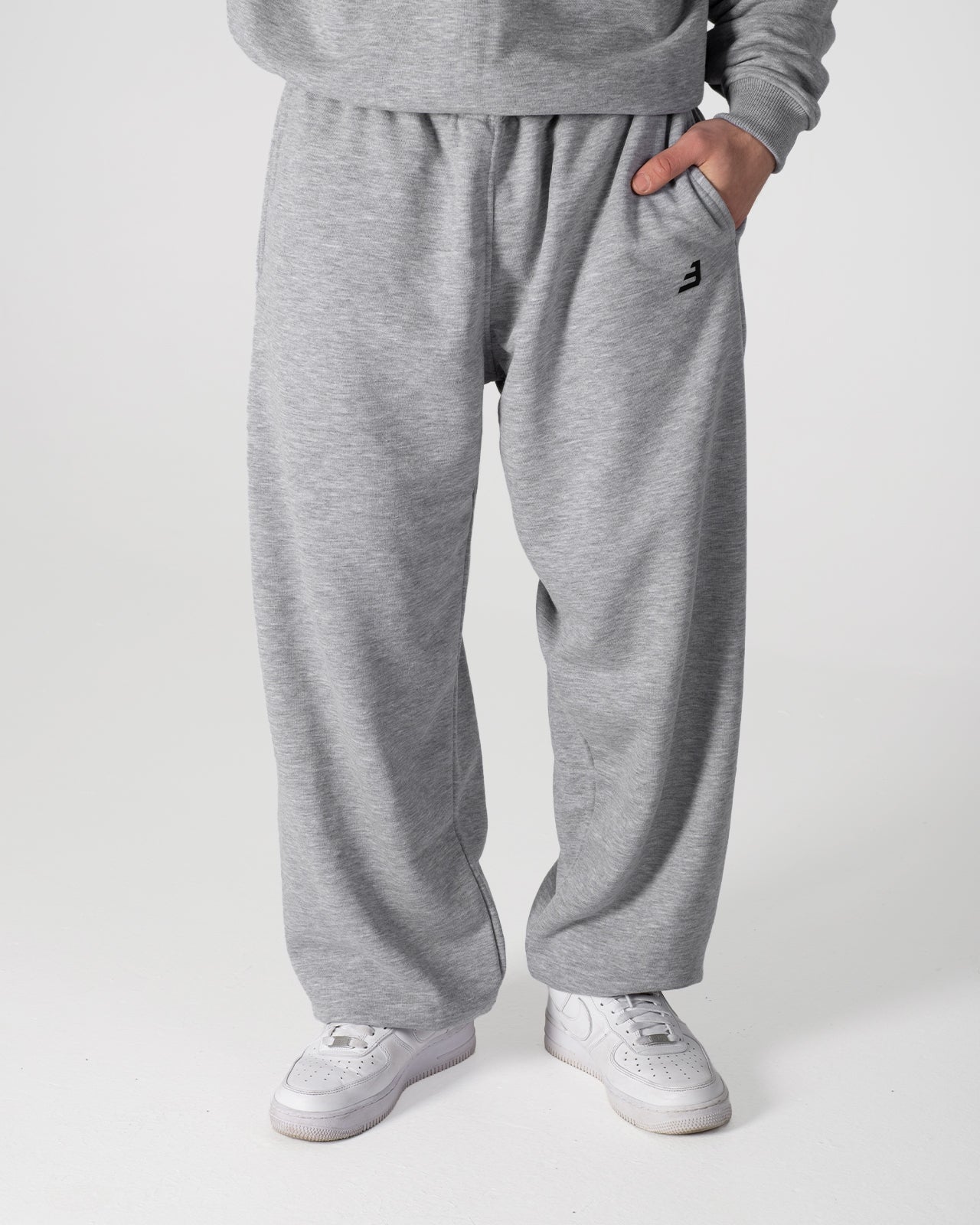 EW - ORIGIN | CUFFED SWEATPANTS