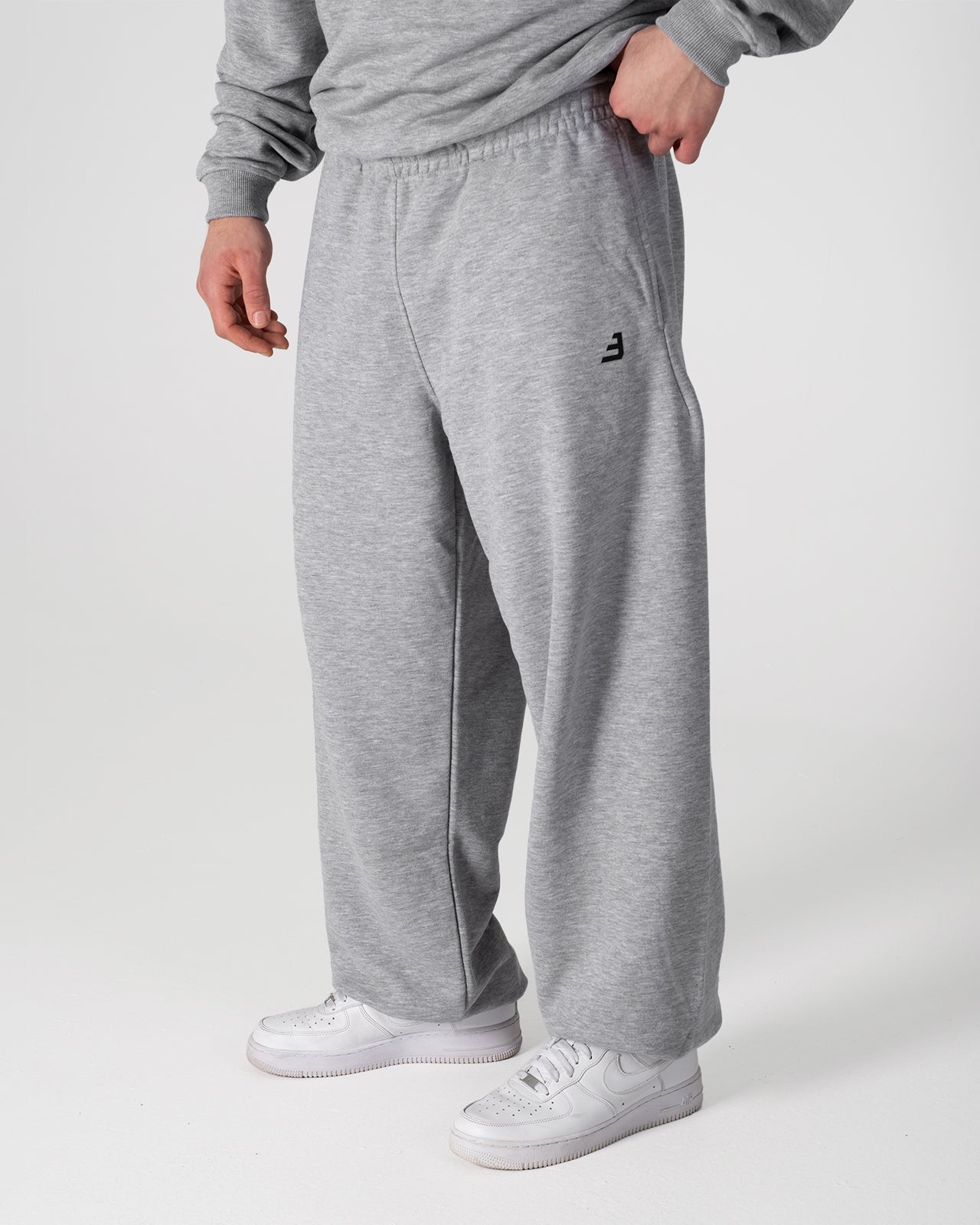 EW - ORIGIN | CUFFED SWEATPANTS