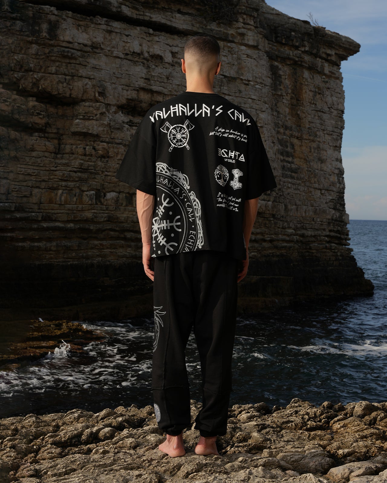 EW-04 | FLOKI'S OVERSIZE T-SHIRT