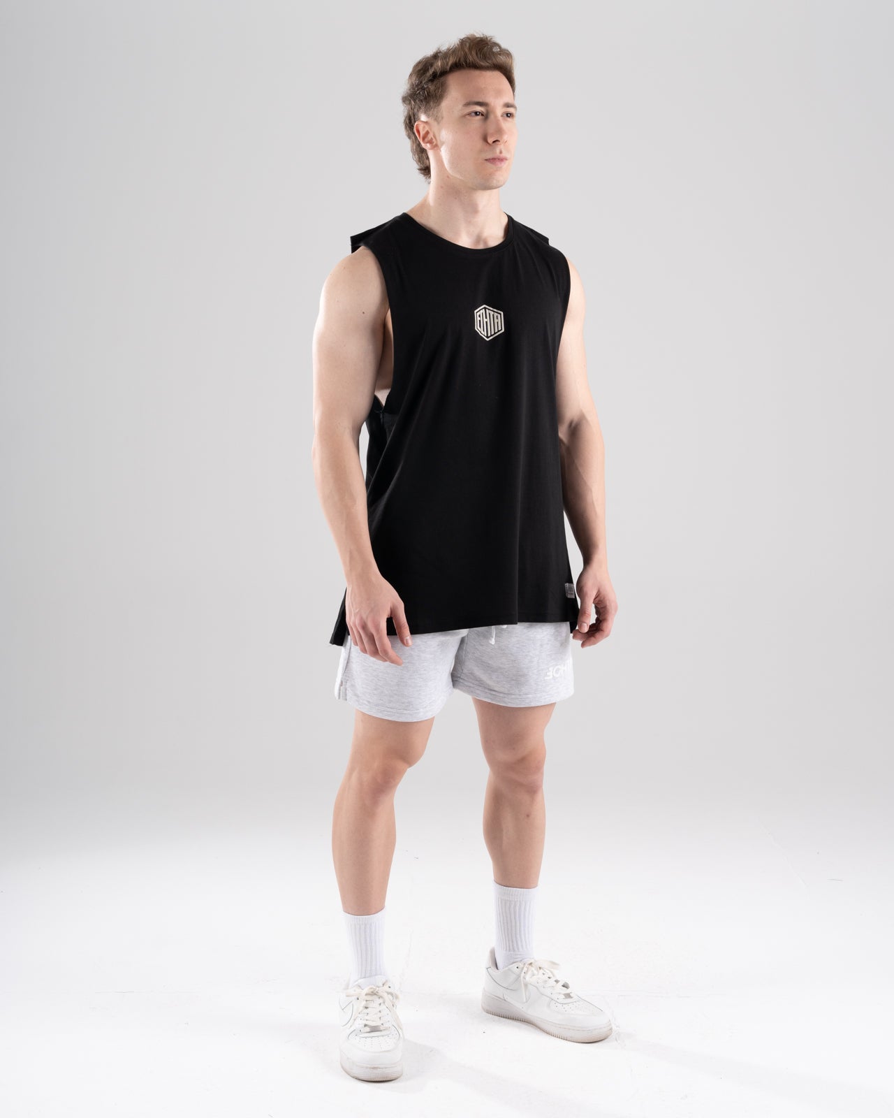 EW-01 | OVERSIZED SLEEVELESS T-SHIRT