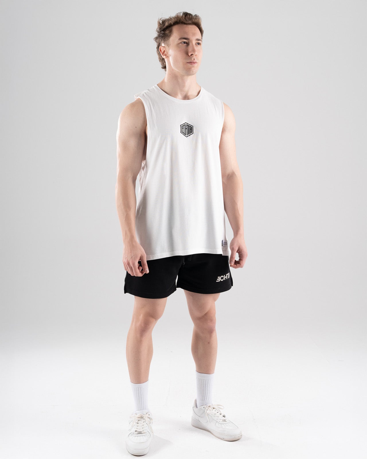 EW-01 | OVERSIZED SLEEVELESS T-SHIRT