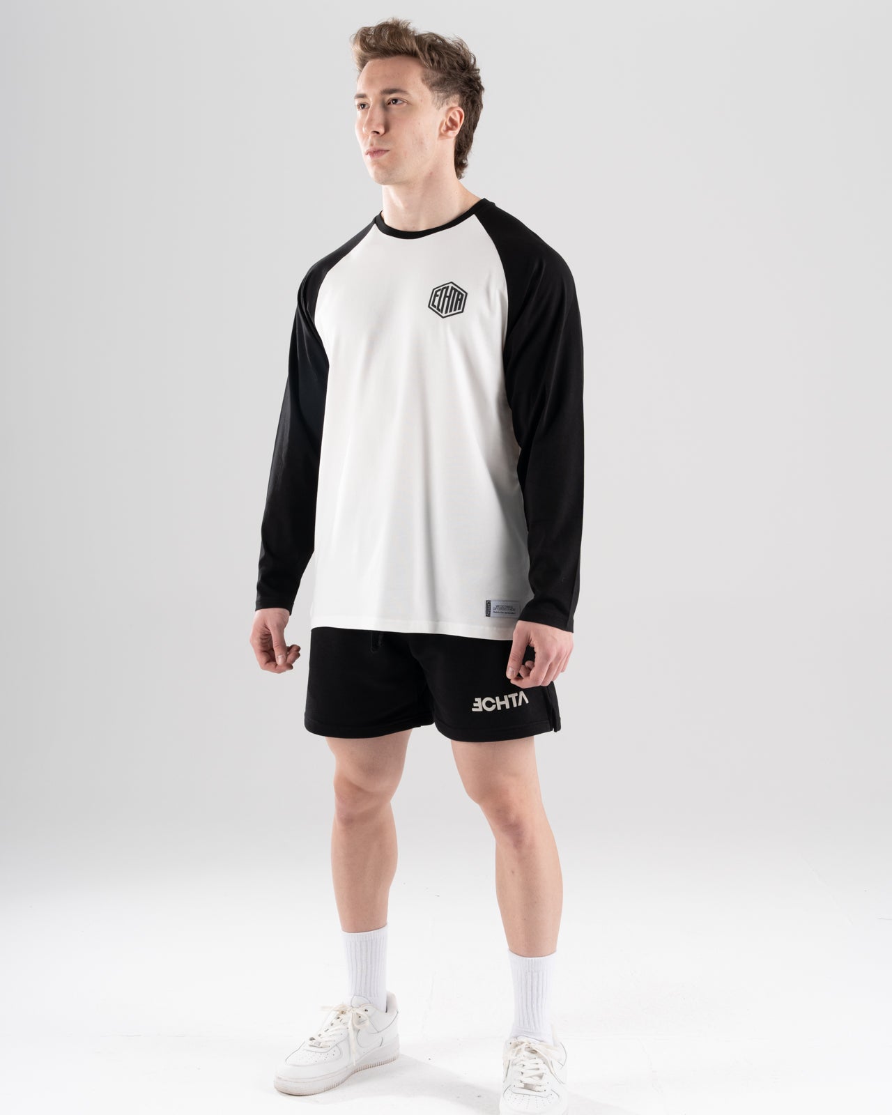 EW-01 | RAGLAN LONG SLEEVE T-SHIRT