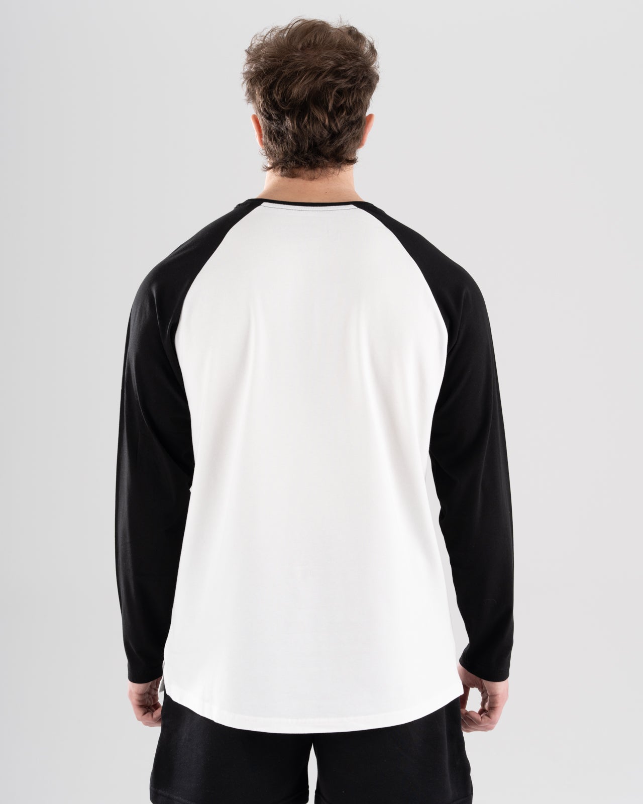 EW-01 | RAGLAN LONG SLEEVE T-SHIRT