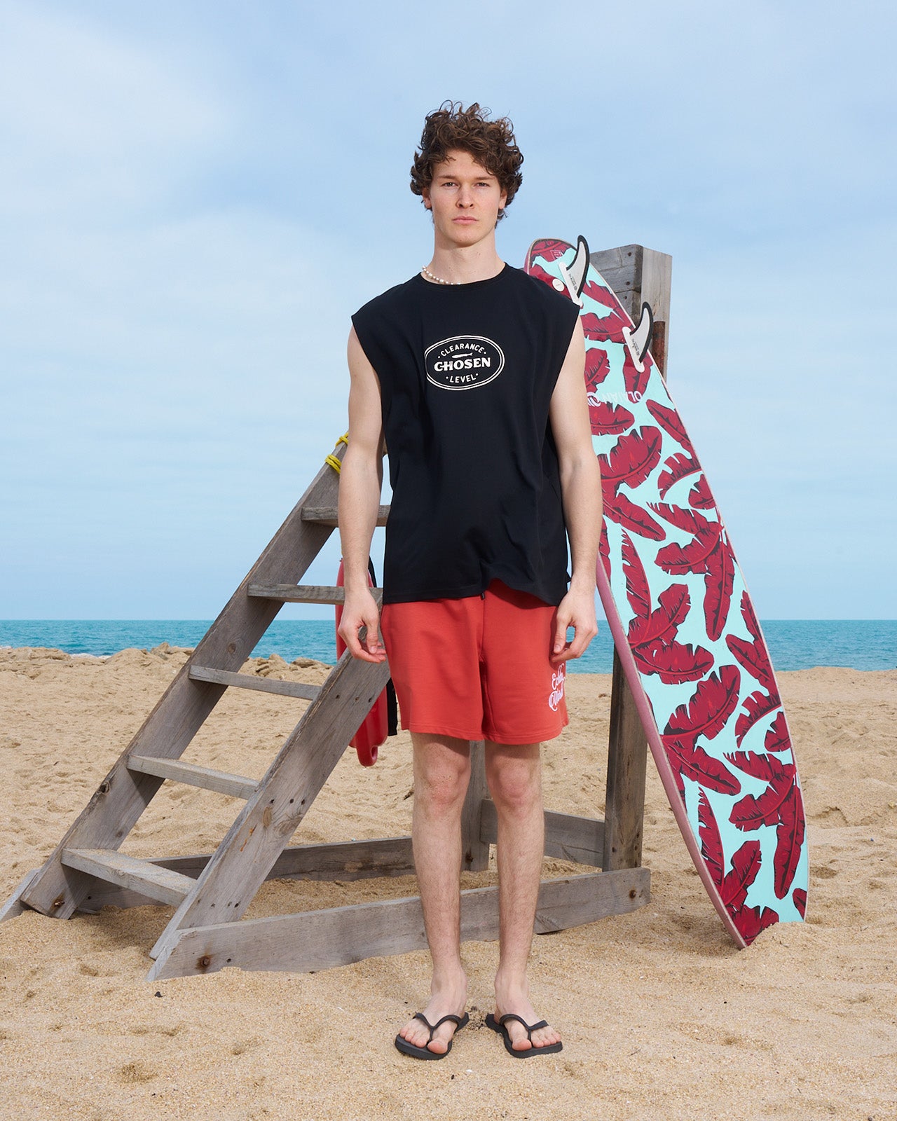 CHOSEN SLEEVELESS T-SHIRT