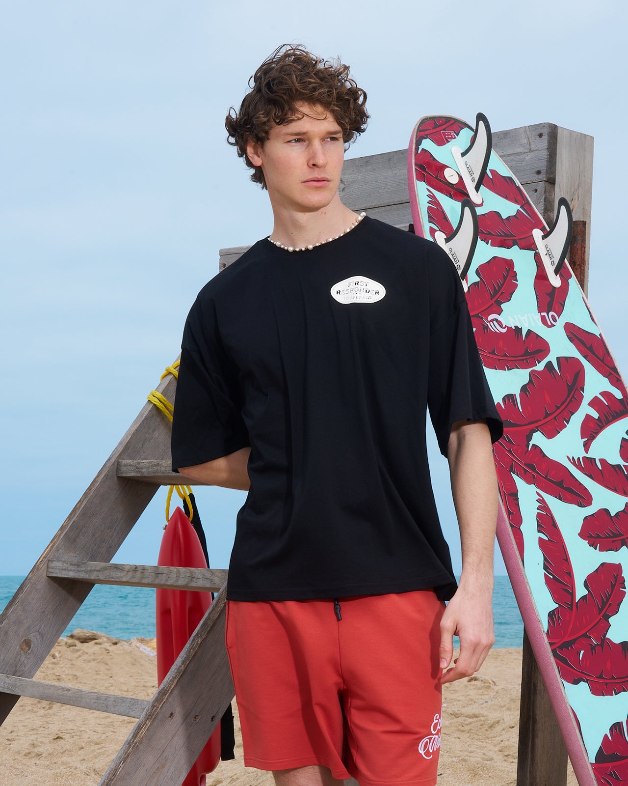 FIRST RESPONDER OVERSIZE T-SHIRT