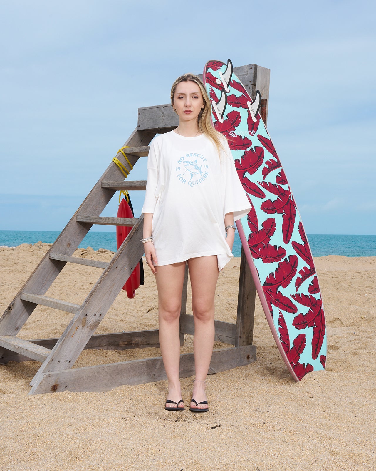NO RESCUE OVERSIZE T-SHIRT