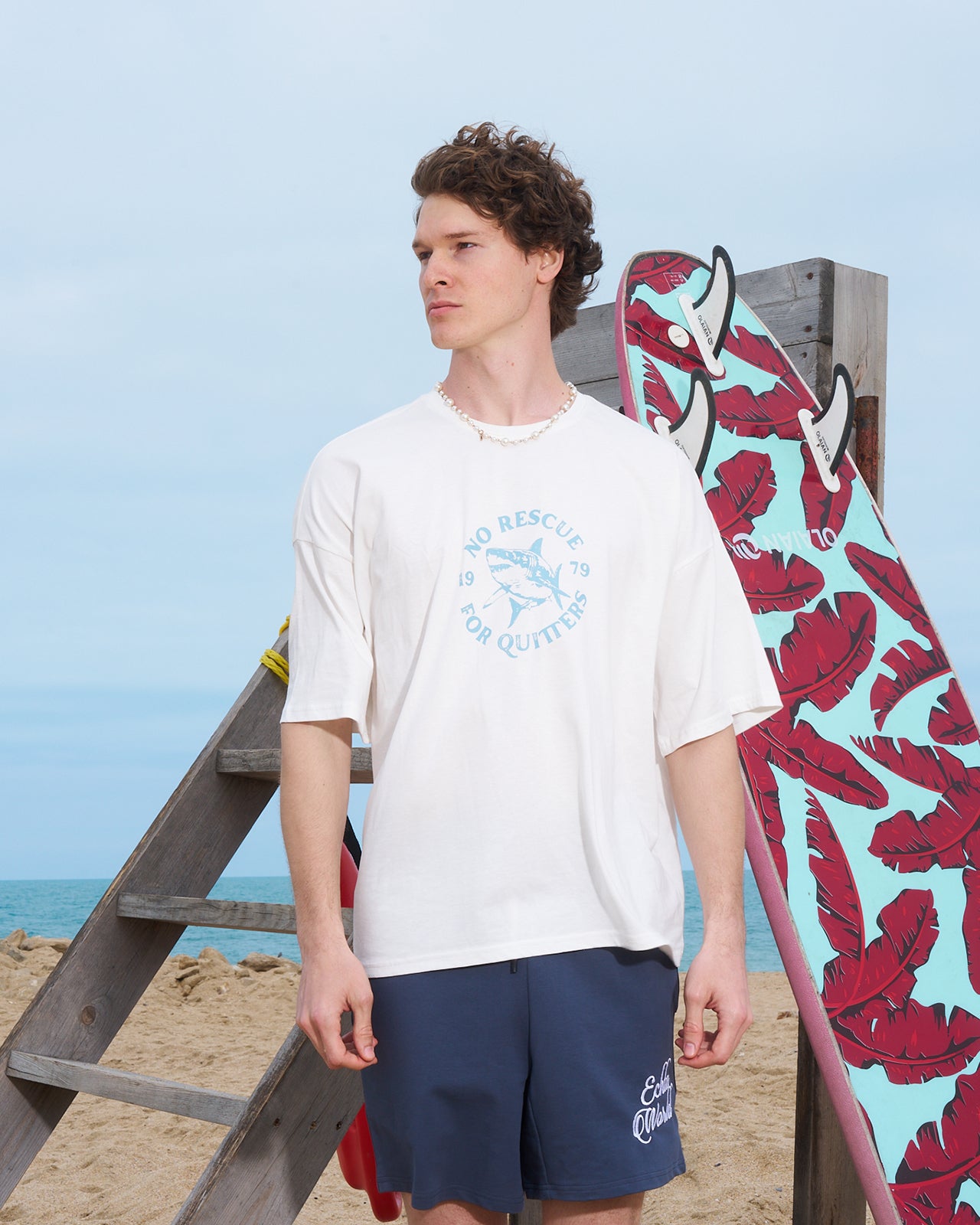 NO RESCUE OVERSIZE T-SHIRT